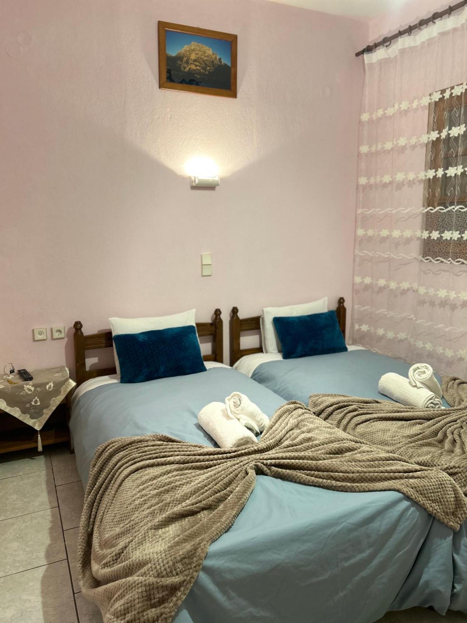 Karpouzis Guesthouse Викос Экстерьер фото